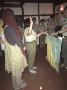 入隊式「ちかいの儀式」の様子