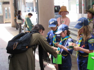 西口の下の様子1