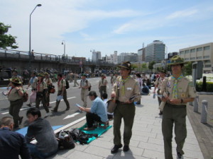 警備配置場所へ移動中！