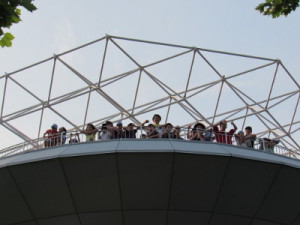 展望台から「オーイ」