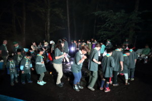 大採餌の一コマ（インディアンダンス）