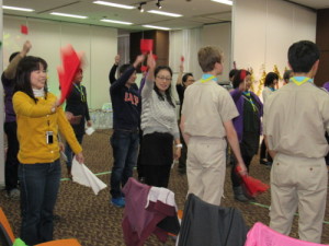 第二部：スタンツ（保護者の手旗）