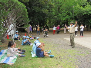 まずはアクション・ソング 「ヤヤ ヨーヨーユピ」