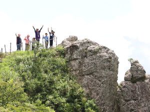 「頂上だ～」（離れた場所からの撮影）