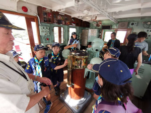 日本丸の船内にて