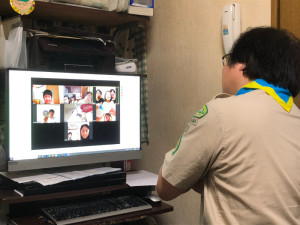 「し」で始まる物を「持って来て」