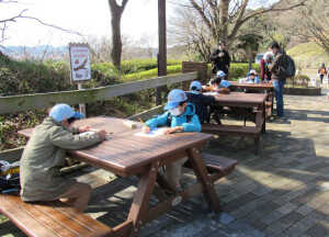 ３択クイズにチャレンジ