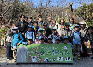 まずは参加者全員で記念写真