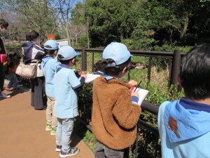 スケッチの様子