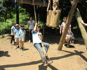 「板碑にタッチ」