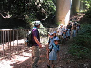 川まであと少し！