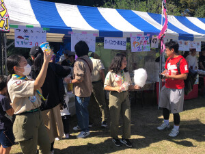 スカウトもお手伝い