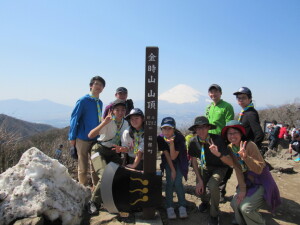富士山をバックに記念写真