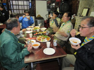 観桜会（室内）の様子