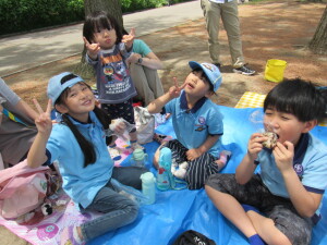 昼食の様子（ビーバー隊）