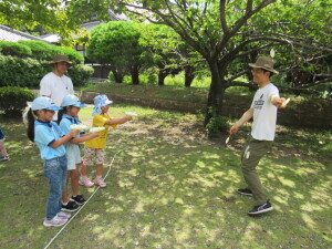 今度は動くポイに発射！
