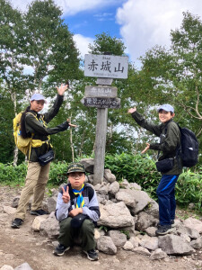 頂上での記念写真