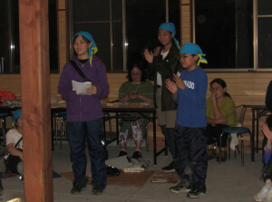 スタンツ（劇：飛んで火にいる夏の虫）１