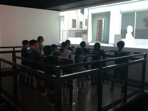 これから震度７を体験！