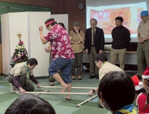 リーダーのスタンツ「バンブーダンス」