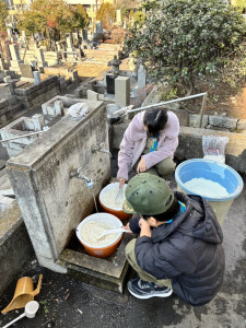 この時期の水は冷たいね！