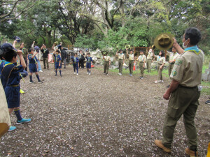 「弥栄!弥栄!弥栄!」